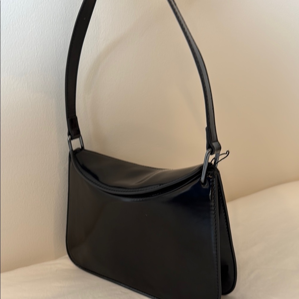 Elegant Black Women's Shoulder Bag